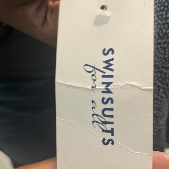 Swimsuit! - Picture 3 of 3